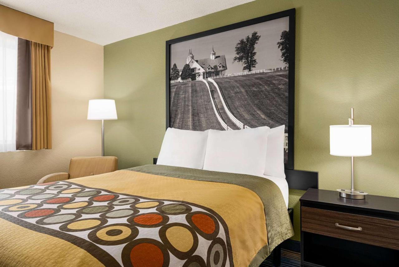 Super 8 by Wyndham Maysville KY Eksteriør billede