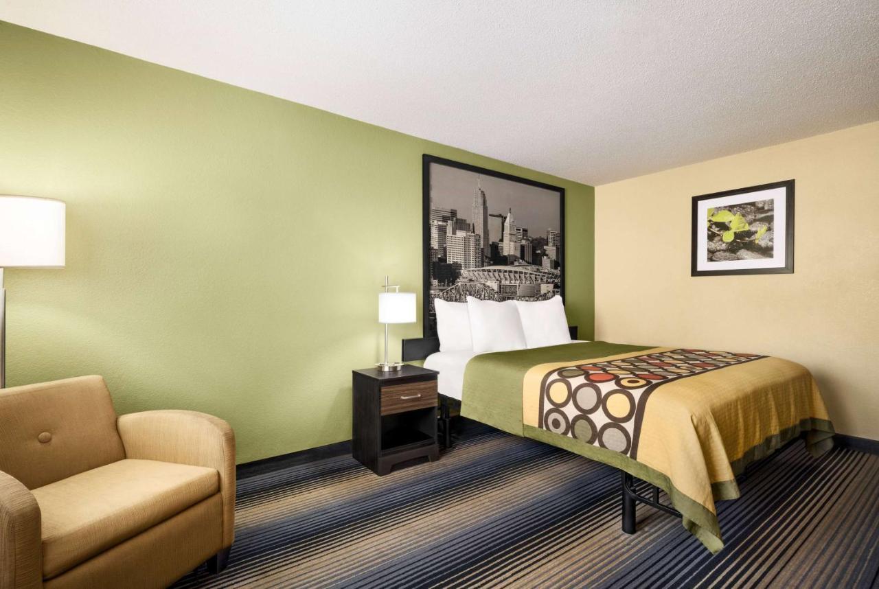 Super 8 by Wyndham Maysville KY Eksteriør billede