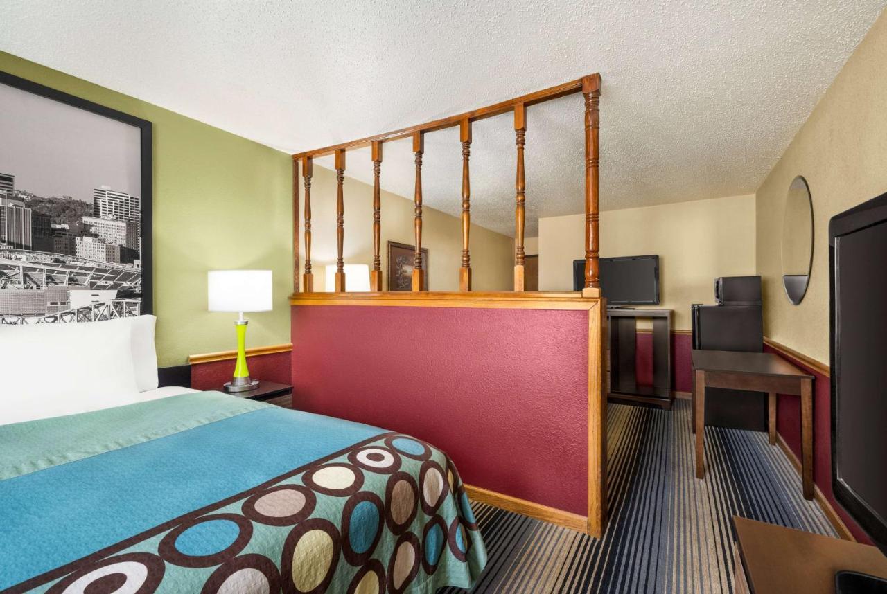 Super 8 by Wyndham Maysville KY Eksteriør billede